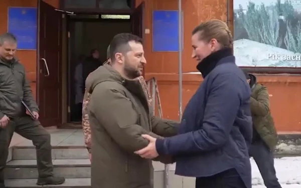 Πόλεμος στην Ουκρανία: Στο Μικολάιφ ο Ζελένσκι - Συναντήθηκε με την πρωθυπουργό της Δανίας