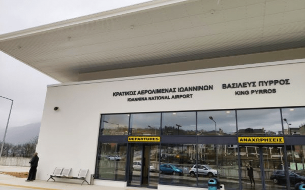 Διαβεβαιώσεις στον Α. Καχριμάνη για την ενίσχυση του αεροδρομίου Ιωαννίνων