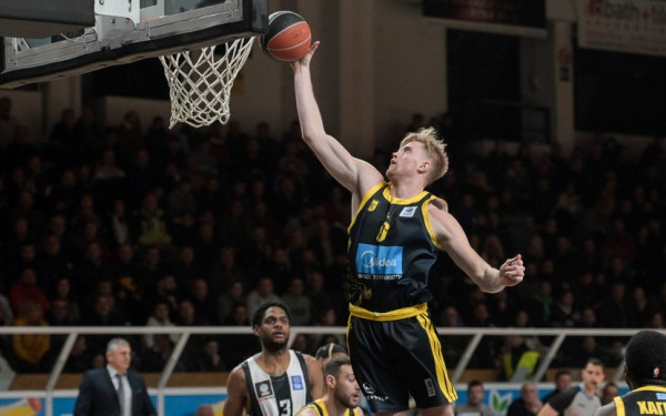 Μπάσκετ: «Αυτοκράτορας» στην Πάτρα ο Άρης (βίντεο)