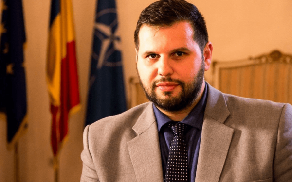 Ο επιτετραμμένος της Ε.Ε. στη Συρία χαρακτηρίζει «άδικο» να κατηγορείται η Ένωση για πλημμελή βοήθεια