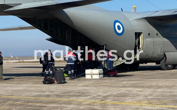 Σώζουν ζωές οι Έλληνες διασώστες στην Τουρκία - Φεύγει και δεύτερο κλιμάκιο της ΕΜΑΚ από τη Θεσσαλονίκη