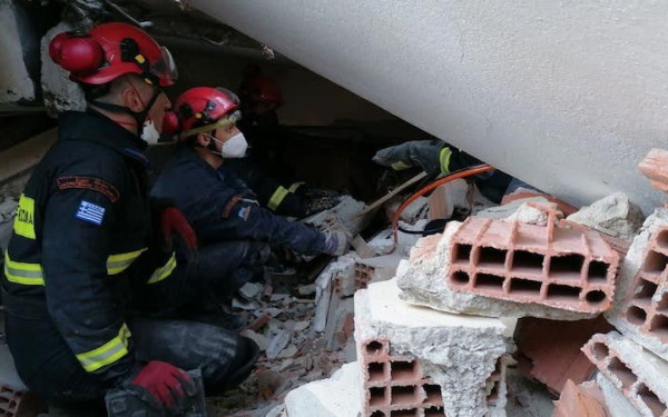 Φονικός σεισμός: Φωνές από τα συντρίμμια, κινητοποίησαν συνεργεία από Ελλάδα, Τουρκία, Βραζιλία