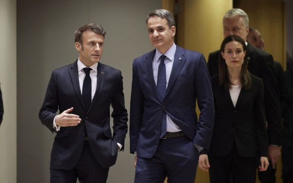 Συνάντηση Μητσοτάκη - Μακρόν αύριο Παρασκευή στη Μάλτα