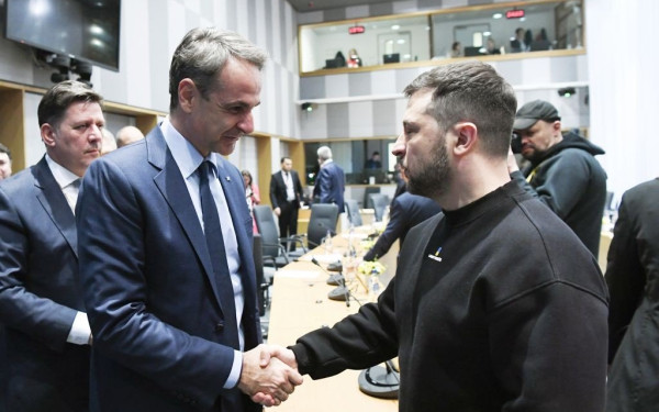 Τηλεφωνική επικοινωνία Μητσοτάκη-Ζελένσκι