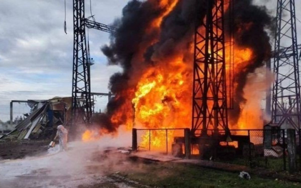 Ουκρανία: Εκρήξεις στο Κίεβο - Μπαράζ ρωσικών επιθέσεων σε εγκαταστάσεις παραγωγής ρεύματος