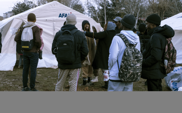 Τουρκία: Ουρές χιλιομέτρων στη Σανλιούρφα - Αναζητούν οδό διαφυγής μετά τον φονικό σεισμό