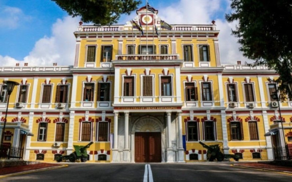 Θεσσαλονίκη: Τελετή παράδοσης - παραλαβής καθηκόντων διοικητή στο Γ’ Σώμα Στρατού