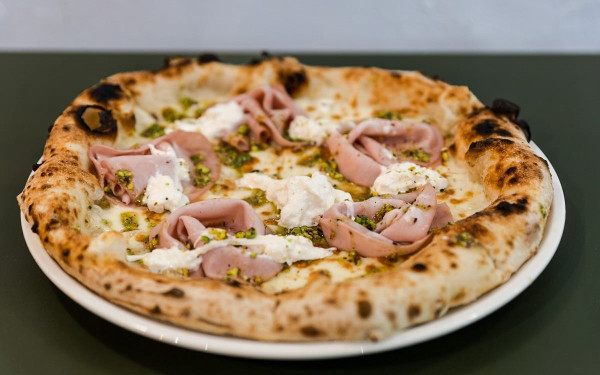 «Sorrento Napule Streetfood»: Η νέα pizzeria, με όνομα εμπνευσμένο από την περιοχή του limoncello