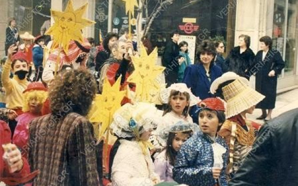 Βέροια: Σπάνιες εικόνες από το καρναβάλι του 1987 - Δείτε ιστορικές φωτογραφίες 