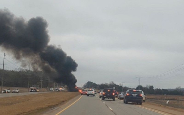 ΗΠΑ: Δύο νεκροί από συντριβή ελικοπτέρου Black Hawk - Η στιγμή της πτώσης (βίντεο)