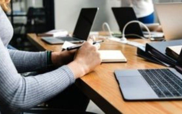 ΣΒΕ: Πρόσκληση συμμετοχής ανέργων 18-29 ετών σε επιδοτούμενο πρόγραμμα κατάρτισης