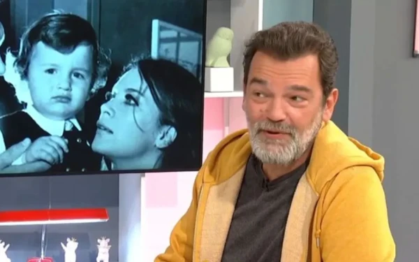 Κ. Καζάκος: Το σχέδιο που οργάνωσαν οι γονείς του για να μη γίνει νονός του ο Γεώργιος Παπαδόπουλος (βίντεο)