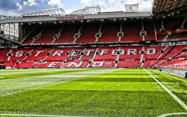 Το Κατάρ προσφέρει 5,6 δισ. ευρώ για την αγορά της Μάντσεστερ Γιουνάιτεντ