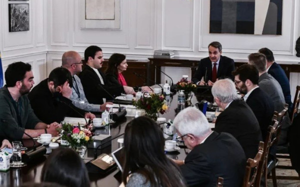 Συνεχίζουν τις κινητοποιήσεις οι καλλιτέχνες 