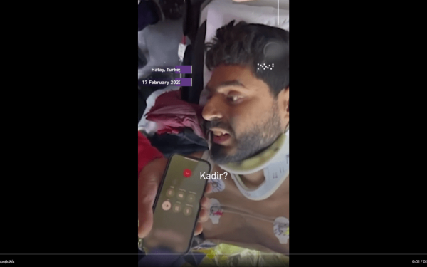 Δάκρυα χαράς στην Τουρκία: 34χρονος τηλεφωνεί στους αγαπημένους του 11 ημέρες μετά τον σεισμό (βίντεο)