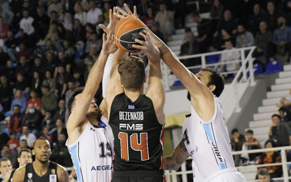 Μπάσκετ: Με τρίποντο του Βεζένκοφ στα 5,6'' πριν το τέλος γλίτωσε το κάζο ο Ολυμπιακός στη Ρόδο (βίντεο)