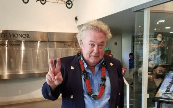 Ο εγγονός του Winston Churchill στο Ανοικτό Πανεπιστήμιο Κατερίνης