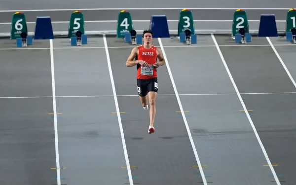 Στίβος: Δεν γίνονται αυτά - Έτρεξε μόνος του και... ακυρώθηκε (βίντεο)