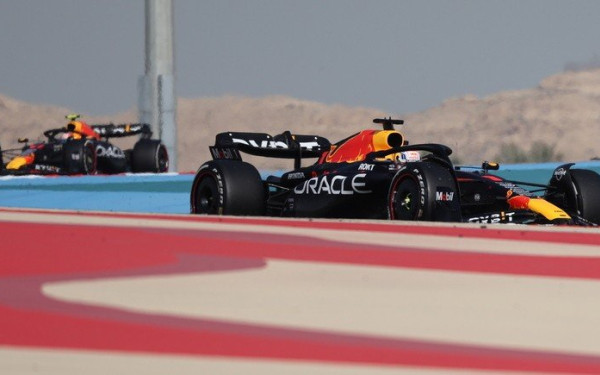 Φόρμουλα 1: Ο Μαξ Φερστάπεν κατέκτησε την πρώτη pole position της σεζόν (βίντεο)