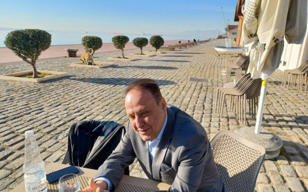 Οι μικρότητες του Επαγγελματικού Επιμελητηρίου, η συσχέτιση Τσίπρα με Αγγελούδη και ο δρόμος Θεσσαλονίκης – Μουδανιών. Γράφει ο  Σαλονικιός