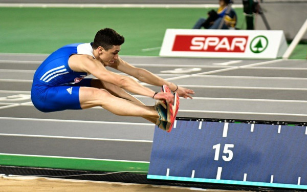 Νίκος Ανδρικόπουλος: «Ελπίζω αυτό το μετάλλιο να δώσει λίγη χαρά» (βίντεο)