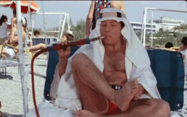 Φίνος Φιλμ: Το βίντεο για τις αποκριές με όλους τους «μασκαράδες» του παλιού ελληνικού κινηματογράφου