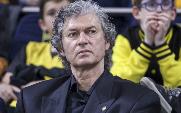 Μπάσκετ: Παραμένει κλινήρης σε νοσοκομείο της Αθήνας ο Χάρης Παπαγεωργίου