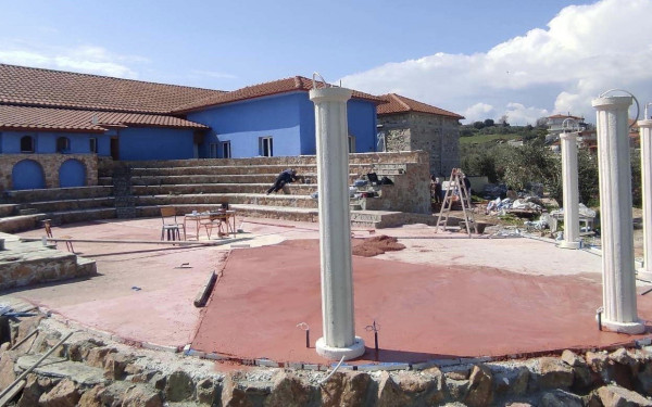Χαλκιδική: Ένα σύγχρονο αρχαίο θέατρο θα κοσμεί πλέον την Ιερισσό (φωτ.)