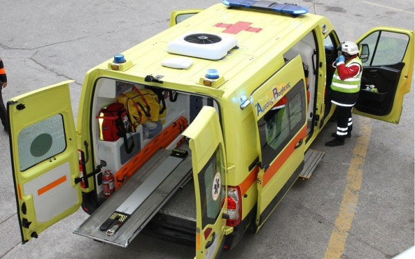 Θεσσαλονίκη: Ένας νεκρός και ένας τραυματίας μετά από μετωπική σύγκρουση αυτοκινήτων