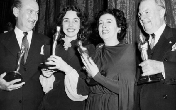 Όταν τα Όσκαρ μιλούσαν... ελληνικά: Από τον Χατζιδάκι και την Παξινού στον Λάνθιμο (βίντεο, φωτ.)