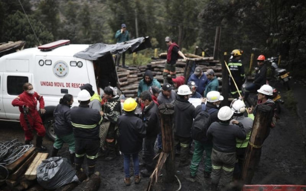 Στους 21 ανήλθαν οι νεκροί από έκρηξη σε ανθρακωρυχείο στην Κολομβία