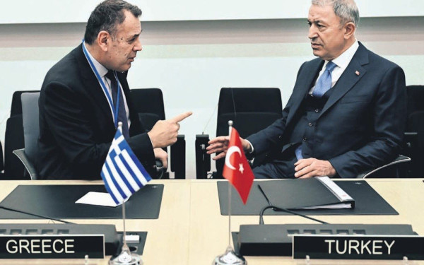 Ν. Παναγιωτόπουλος: Δεν αποκλείεται συνάντηση με τον Ακάρ - Ήρθε το 12ο Rafale