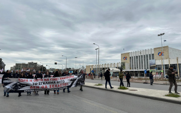 Θεσσαλονίκη: Ποτάμι οργής για τα Τέμπη - Mεγάλη πορεία στο κέντρο της πόλης (βίντεο, φωτ.)