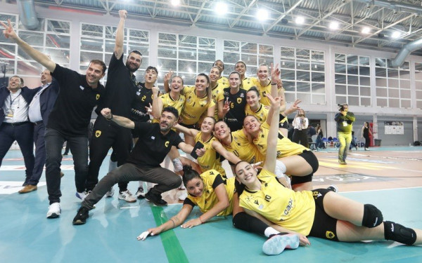 Βόλεϊ γυναικών: Κυπελλούχος για πρώτη φορά στην ιστορία της η ΑΕΚ (βίντεο)