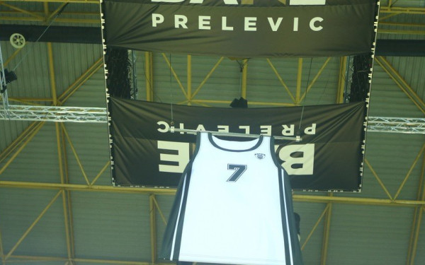 Συγκίνηση και αποθέωση για τον μεγάλο Μπάνε Πρέλεβιτς - Βίντεο και φωτογραφίες από τη γιορτή του ΠΑΟΚ