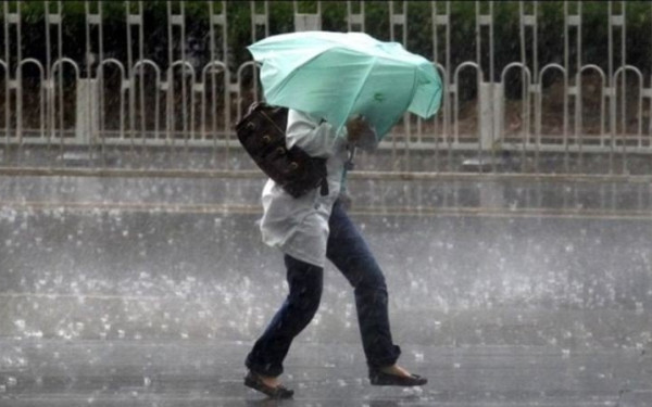 Σήμα κινδύνου από το δήμο Θεσσαλονίκης για τους ισχυρούς ανέμους ως 9 μποφόρ