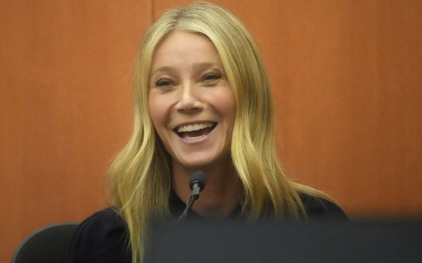 Εξοργίζει η Γκουίνεθ Πάλτροου: Παραλίγο να σκοτώσει σκιέρ και ζητά τα ρέστα επειδή «έχασε μισή μέρα σκι» (βίντεο)