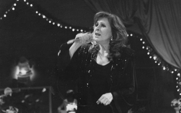 Τα συλλυπητήρια μηνύματα Μενδώνη - Γιατρομανωλάκη για την απώλεια της Ρένας Κουμιώτη