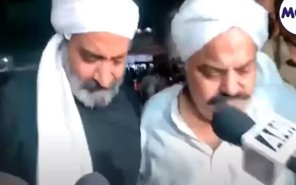 Ινδία: Πρώην βουλευτής και ο αδερφός του δολοφονήθηκαν σε ζωντανή μετάδοση (βίντεο)