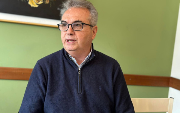 Γ. Μαγκριώτης: Στον «διπλό εκβιασμό» ΝΔ και ΣΥΡΙΖΑ ο Ανδρουλάκης απαντά με θετική πρόταση 