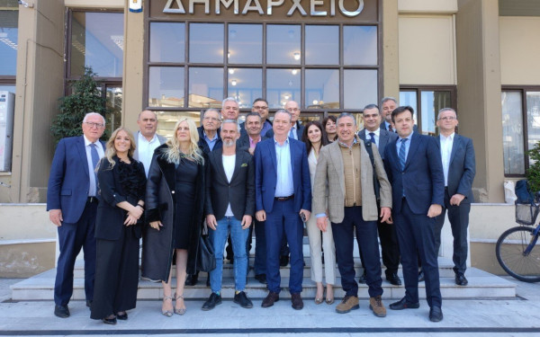 Στην Κατερίνη συνεδρίασε η Επιτροπή Χωροταξίας, Υποδομών, Μεταφορών και Δικτύων της ΚΕΔΕ