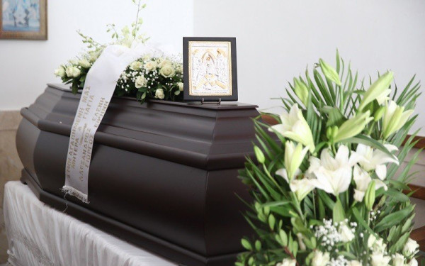 Το τελευταίο χειροκρότημα στη Ρένα Κουμιώτη (βίντεο, φωτ.)