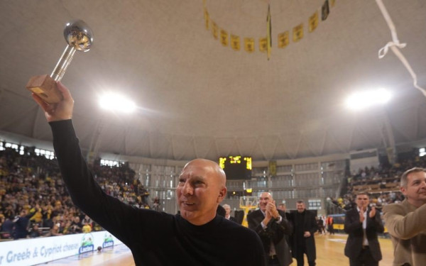 Μπάσκετ: Λεπτό προς λεπτό η γιορτή του Άρη παρουσία του Νίκου Γκάλη (βίντεο)