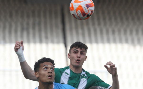 Super League 2: Ψυχρολουσία για Ηρακλή στο φινάλε στο ΟΑΚΑ, ο ΠΑΟΚ Β’ «βύθισε» την Καρδίτσα