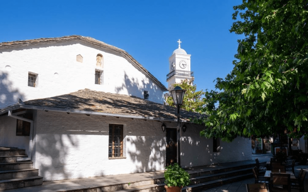 Τα «μυστικά» του ναού των Ταξιαρχών στις κατάφυτες Μηλιές του Πηλίου (φωτ.)