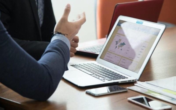 ΚΕΕΕ: Έρχεται πλατφόρμα στο ΓΕΜΗ για εύρεση εργασίας 