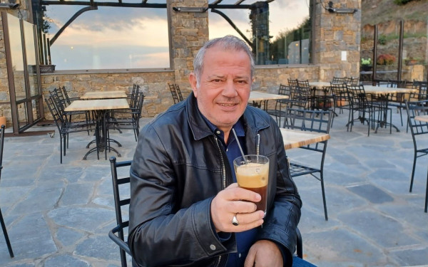 Πρωινός καφές με τον Μιχάλη Γεράνη