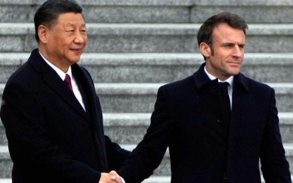 Κίνα-Γαλλία: Κοινή δήλωση Μακρόν - Σι για την «επιστροφή της ειρήνης» στην Ουκρανία