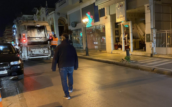 Άρχισε το τακτικό πλύσιμο των κάδων από την αντιδημαρχία Καθαριότητας του δήμου Νεάπολης-Συκεών