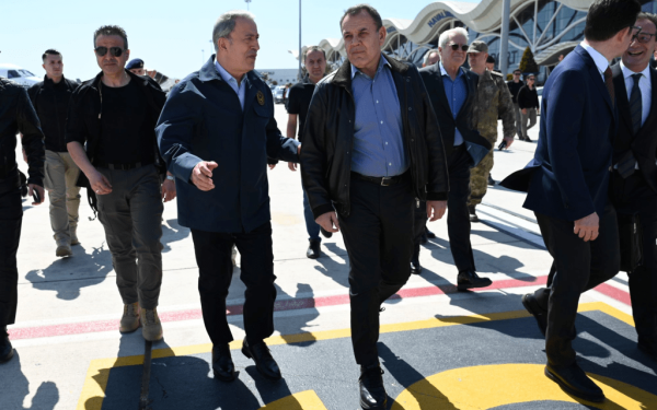 Αυτοψία Παναγιωτόπουλου-Ακάρ στις σεισμόπληκτες περιοχές της Τουρκίας (βίντεο)